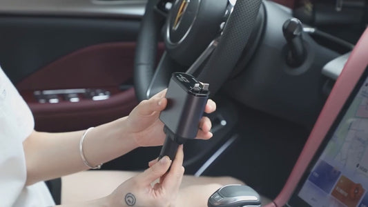 Ultimate High Speed 4-in-1 Retraceable Car Charger USB-C & Type-C